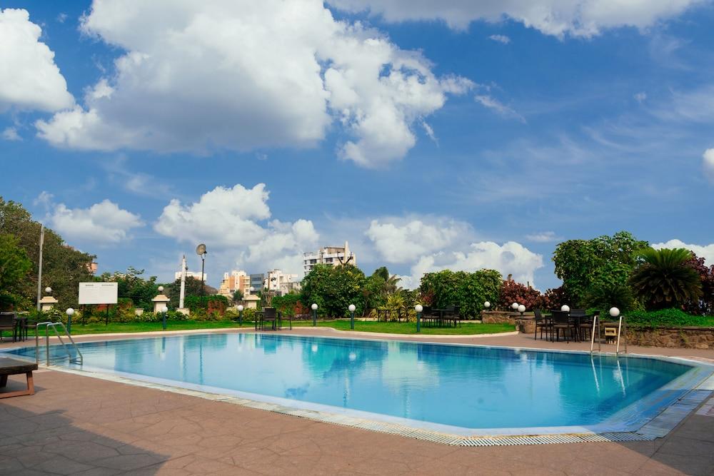 Welcomhotel By Itc Hotels, Devee Grand Bay, Visakhapatnam Exterior foto