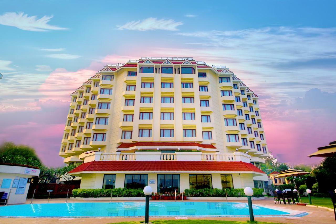 Welcomhotel By Itc Hotels, Devee Grand Bay, Visakhapatnam Exterior foto